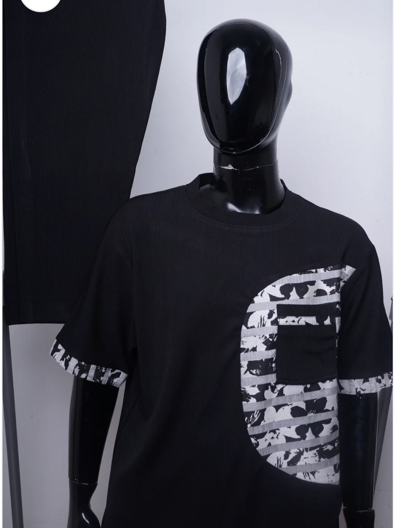 ROUND NECK-1PD/BLACK