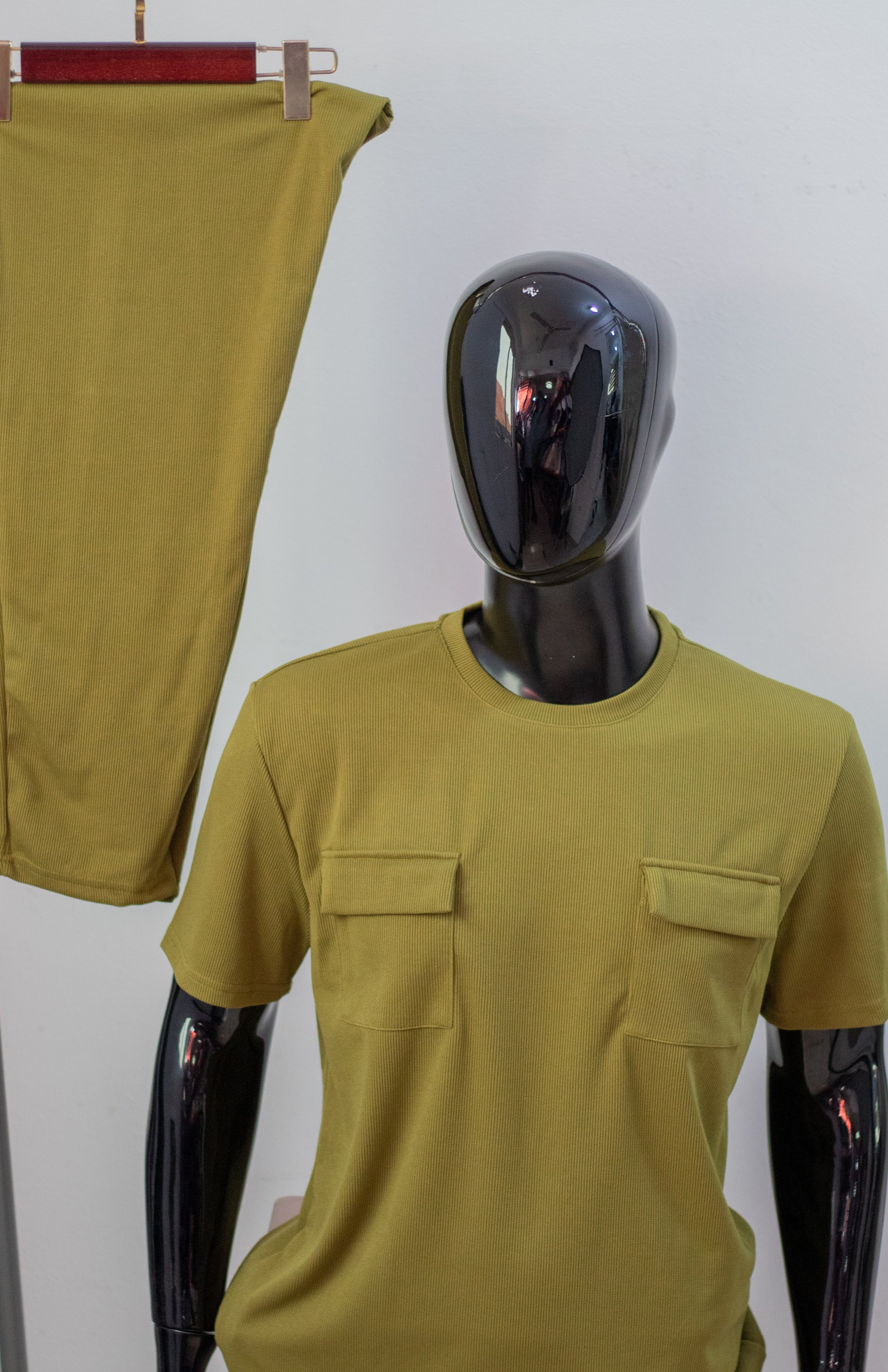 ROUND NECK-2FP/ARMY GREEN